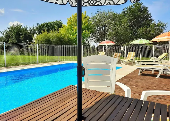 Les De Fontenioux Casa de Férias Vernoux-en-Gatine